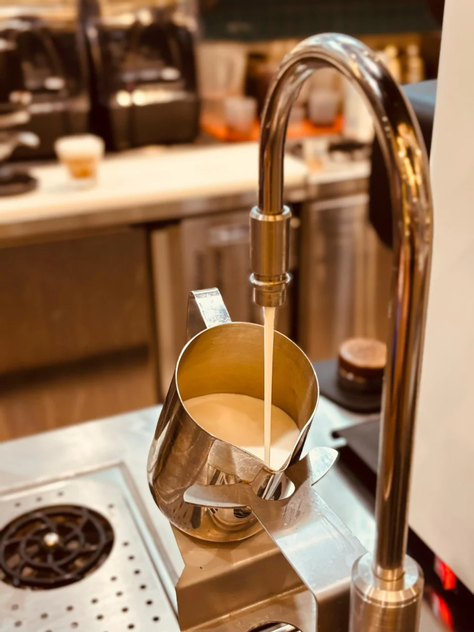 How Société uses Latte Art Factory to deliver premium quality drinks